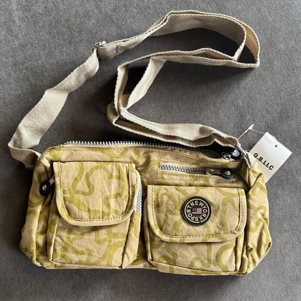 Unisex Adult Kids Camo Crossbody Shoulder Bag Zip Pockets Adjustable Strap NWT